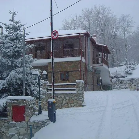 Petropanagia Bed & Breakfast
